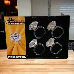 Prodyne Jubilee Acrylic Diamond Napkin Rings Set Of 4